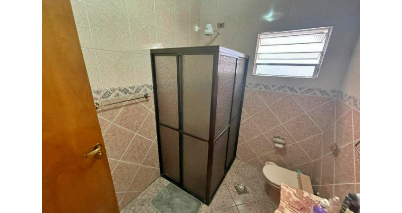 Casa térrea à venda no Bairro da Vila Jaguara na Rua Paúva,