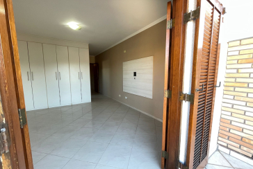 Sobrado à venda no Bairro do Jardim Regina na Rua Fontes da Silva