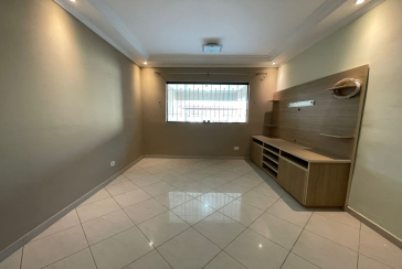 Sobrado à venda no Bairro do Jardim Regina na Rua Fontes da Silva