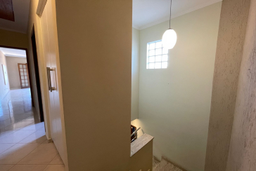 Sobrado à venda no Bairro do Jardim Regina na Rua Fontes da Silva