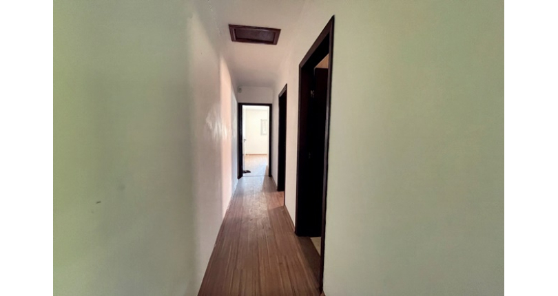 Sobrado à venda no Bairro do Parque São Domingos na Rua José Cândido Freire, 