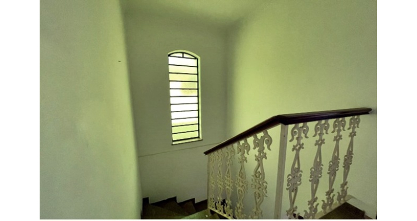 Sobrado à venda no Bairro do Parque São Domingos na Rua José Cândido Freire, 