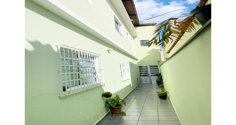 Sobrado à venda no Bairro do Parque Panamericano na Rua Paisagem Ecológica