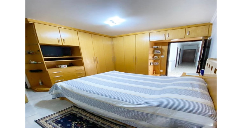 Sobrado à venda no Bairro do Parque Panamericano na Rua Paisagem Ecológica