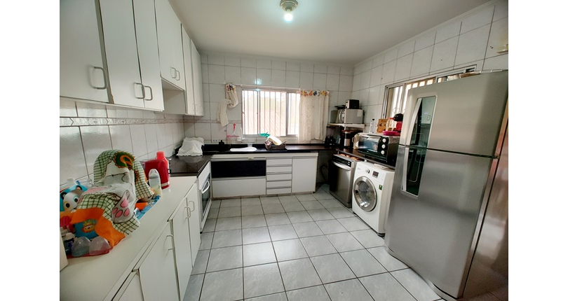 Sobrado à venda no Bairro do Jardim Santa Fé (Zona Oeste) 