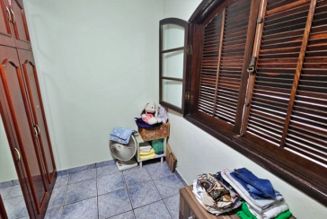 Sobrado à venda no Bairro do Conjunto Residencial Vista Verde na Rua Roberto Boyle,