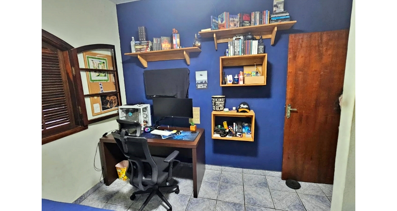 Sobrado à venda no Bairro do Conjunto Residencial Vista Verde na Rua Roberto Boyle,