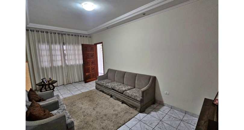 Sobrado à venda no Bairro do Conjunto Residencial Vista Verde na Rua Roberto Boyle,