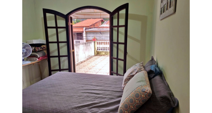 Sobrado à venda no Bairro do Conjunto Residencial Vista Verde na Rua Roberto Boyle,