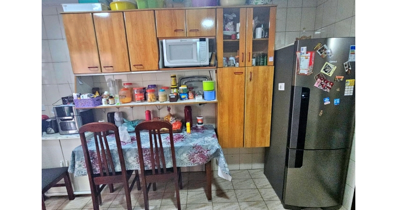 Sobrado à venda no Conjunto Residencial Vista Verde na Rua José Carlos de Resende