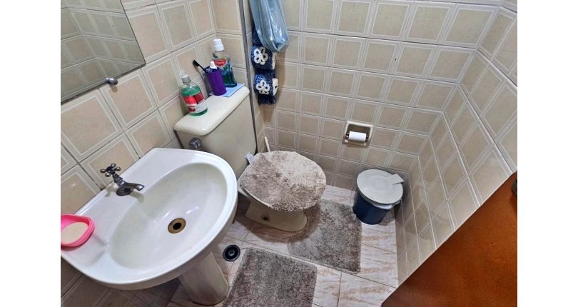 Sobrado à venda no Conjunto Residencial Vista Verde na Rua José Carlos de Resende