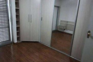 Sobrado à venda no Bairro do Conjunto Residencial Vista Verde na Rua José Carlos de Resende,