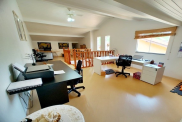 Sobrado à venda no Bairro do Jardim Pinheiros na Rua Frei Adriano Donado,