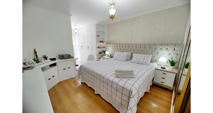 Sobrado à venda no Bairro do Jardim Pinheiros na Rua Frei Adriano Donado,