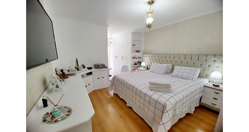 Sobrado à venda no Bairro do Jardim Pinheiros na Rua Frei Adriano Donado,