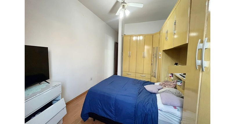 Sobrado à venda no Bairro do Jardim Santo Elias na Rua Durval Fernandes Chaves