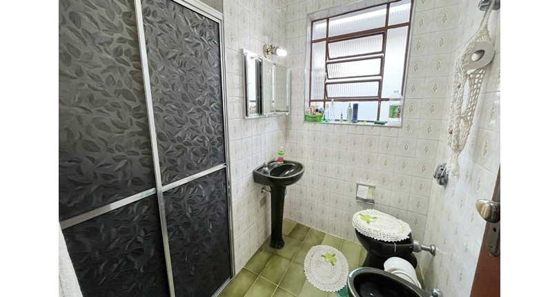 Sobrado à venda no Bairro do Jardim Santo Elias na Rua Durval Fernandes Chaves