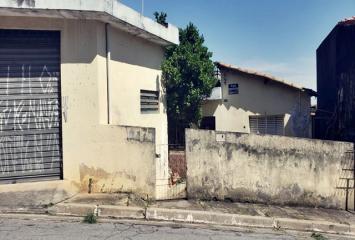 Terreno à venda no Bairro do Jardim Regina na Rua Sebastião de Pina