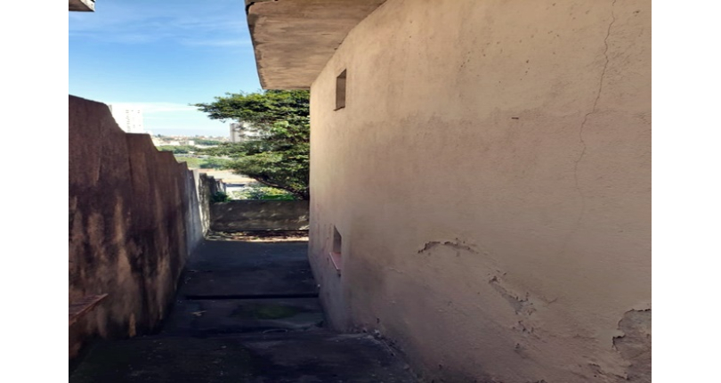 Terreno à venda no Bairro do Jardim Regina na Rua Sebastião de Pina