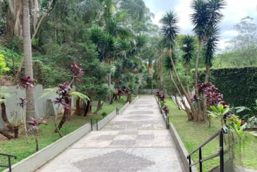 Apartamento à venda no Bairro do Jardim Regina na Avenida Agenor Couto de Magalhães 222, 