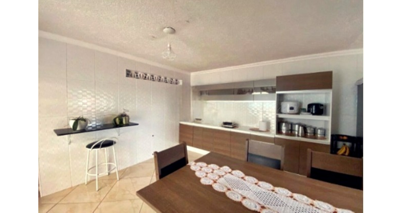 Boa Casa à venda no Bairro do Jardim Vivan na Rua Alarico Resende