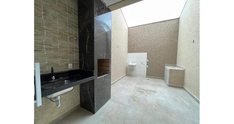 Belo Sobrado novo à venda no Bairro do Jardim Santo Elias na Rua Wilson Crisnel de Almeida 114,