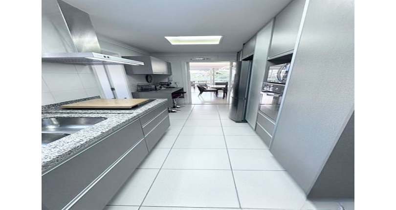 Apartamento à venda no Bairro da Lapa na Rua Faustolo 656, no Condomínio Edifício Forme