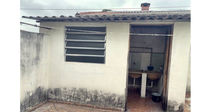 Casa à venda no Bairro do Jardim Santo Elias na Rua Wilson Crisnel de Almeida
