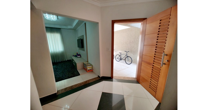 Sobrado à venda Rua General Alencastro Guimarães, Vila Fiat Lux - Imóveis à Venda