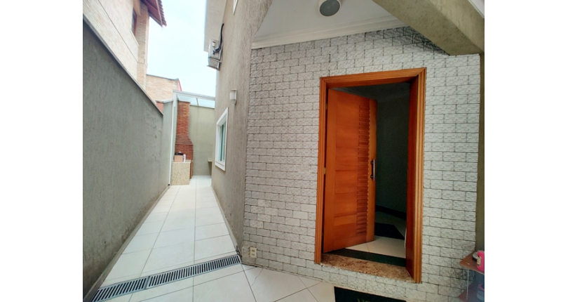 Sobrado à venda Rua General Alencastro Guimarães, Vila Fiat Lux - Imóveis à Venda