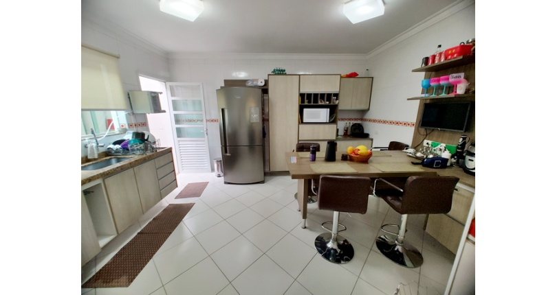 Sobrado à venda Rua General Alencastro Guimarães, Vila Fiat Lux - Imóveis à Venda