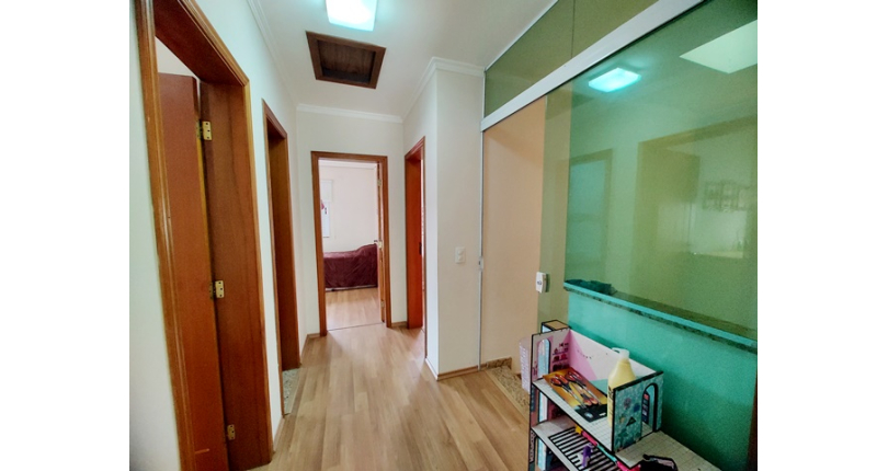 Sobrado à venda Rua General Alencastro Guimarães, Vila Fiat Lux - Imóveis à Venda