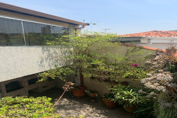 Sobrado à venda no Bairro do Parque São Domingos na Rua Luís Filgueira Souto