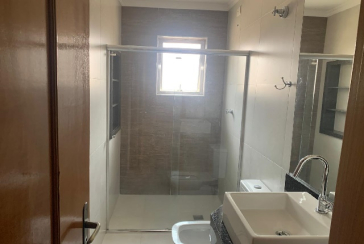 Sobrado à venda no Bairro do Parque São Domingos na Rua Luís Filgueira Souto