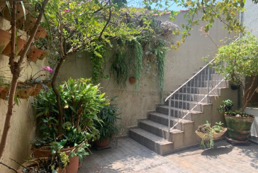 Sobrado à venda no Bairro do Parque São Domingos na Rua Luís Filgueira Souto