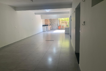 Sobrado à venda no Bairro do Parque São Domingos na Rua Luís Filgueira Souto