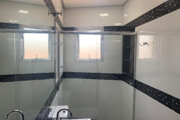 Sobrado à venda no Bairro do Parque São Domingos na Rua Luís Filgueira Souto