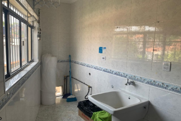 Sobrado à venda no Bairro do Parque São Domingos na Rua Luís Filgueira Souto