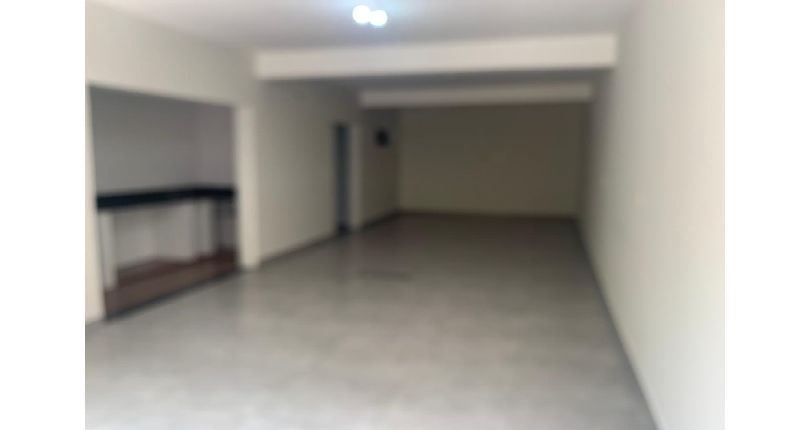 Sobrado à venda no Bairro do Parque São Domingos na Rua Luís Filgueira Souto