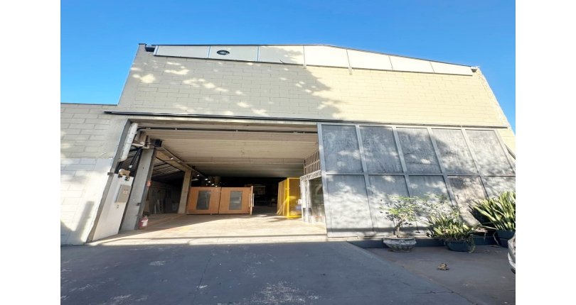Galpão à venda em Osasco no Bairro Presidente Altino na Rua Armênia,