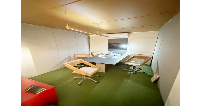 Galpão à venda em Osasco no Bairro Presidente Altino na Rua Armênia,