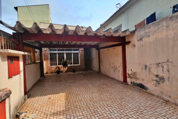 Casa à venda no Bairro da Vila Pirituba  na Avenida Paula Ferreira
