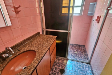 Casa à venda no Bairro da Vila Pirituba  na Avenida Paula Ferreira