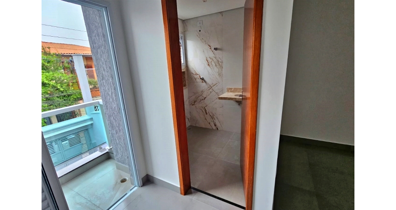 Belo Sobrado novo à venda no Bairro da Vila dos Remédios na Rua José Rodrigues Neves 85, 