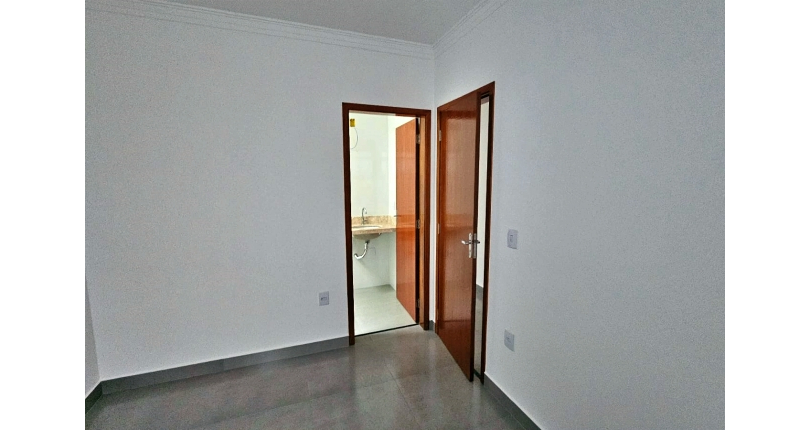 Belo Sobrado novo à venda no Bairro da Vila dos Remédios na Rua José Rodrigues Neves 85, 