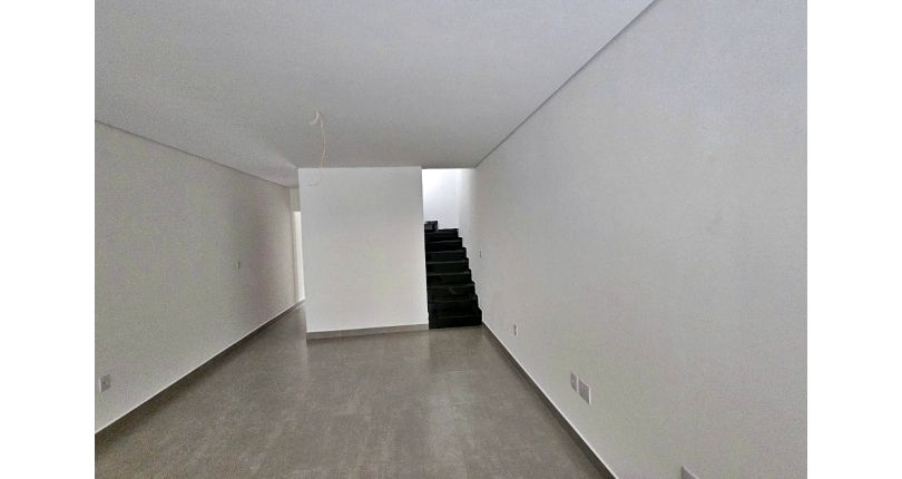 Belo Sobrado novo à venda no Bairro da Vila dos Remédios na Rua José Rodrigues Neves 85, 