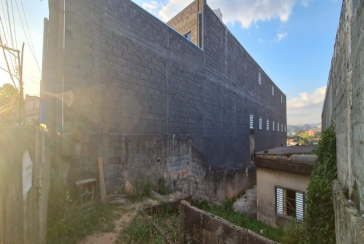 Terreno à venda no Bairro do Jaraguá na Rua Fazenda Monte Alegre
