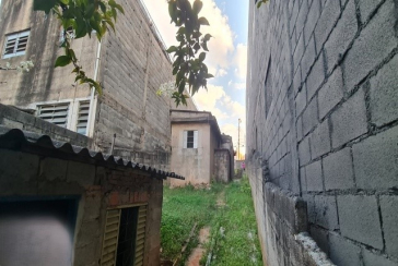 Terreno à venda no Bairro do Jaraguá na Rua Fazenda Monte Alegre