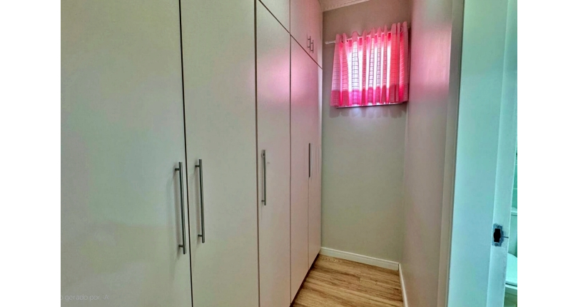 Sobrado à venda em Santana de Parnaíba no Bairro do Alphaville na Alameda dos Ciclames,