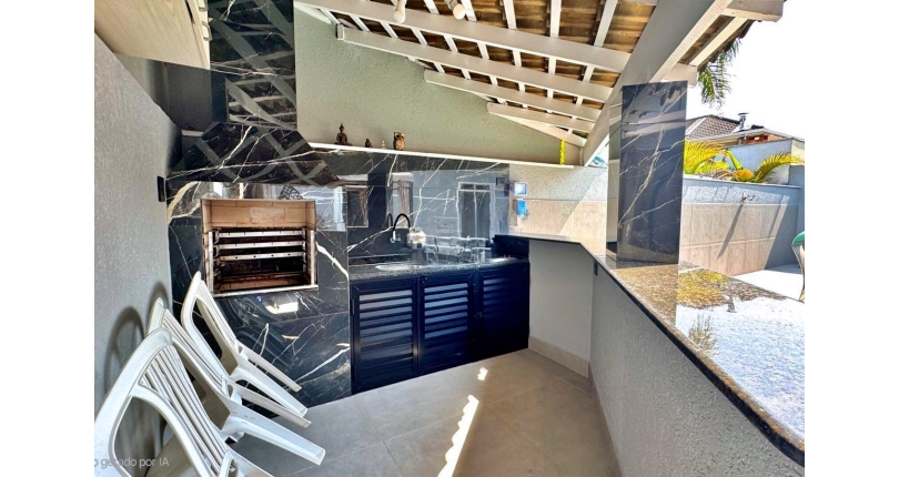 Sobrado à venda em Santana de Parnaíba no Bairro do Alphaville na Alameda dos Ciclames,